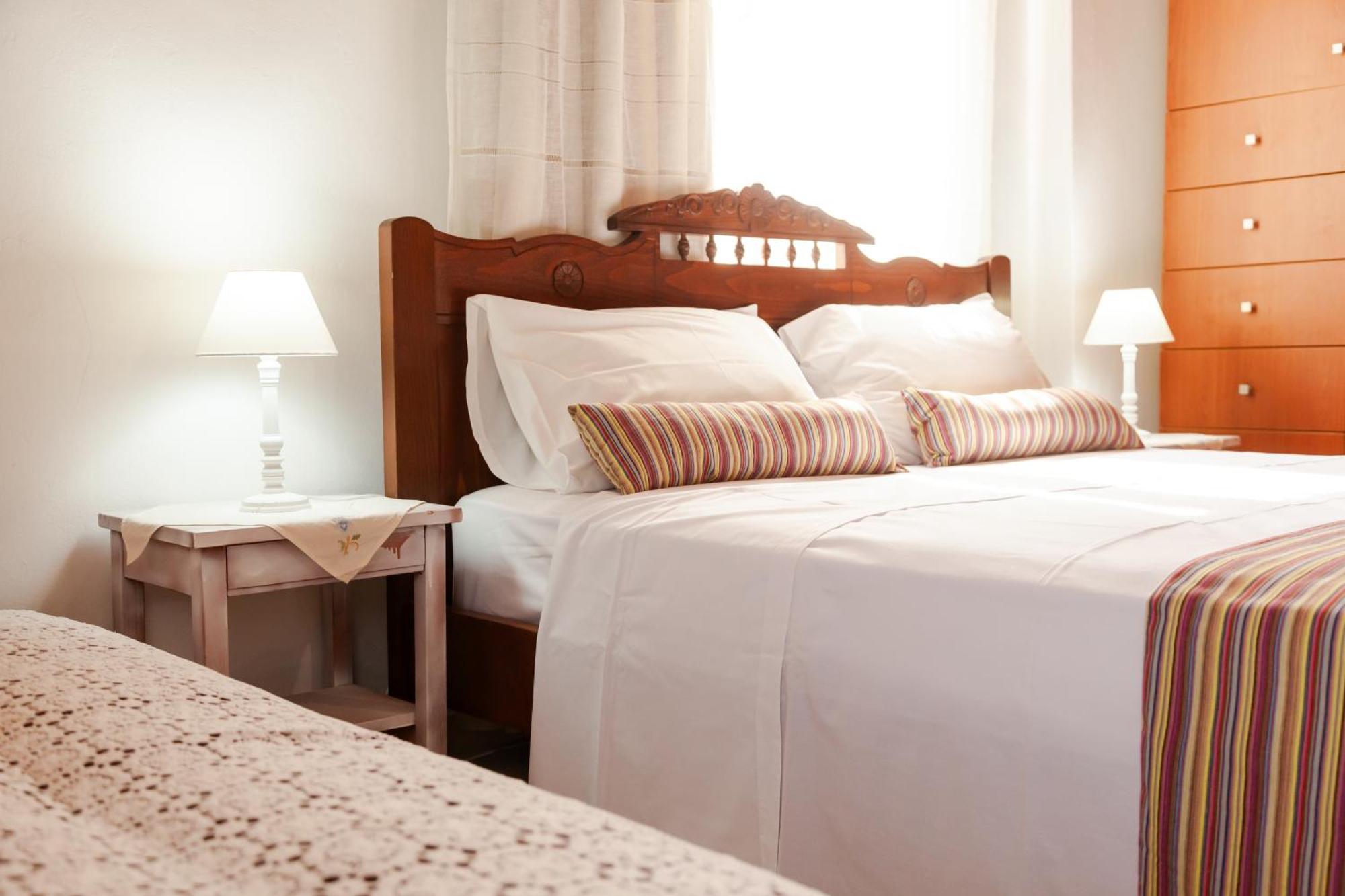 Amnisiades Apartments Karteros Ngoại thất bức ảnh
