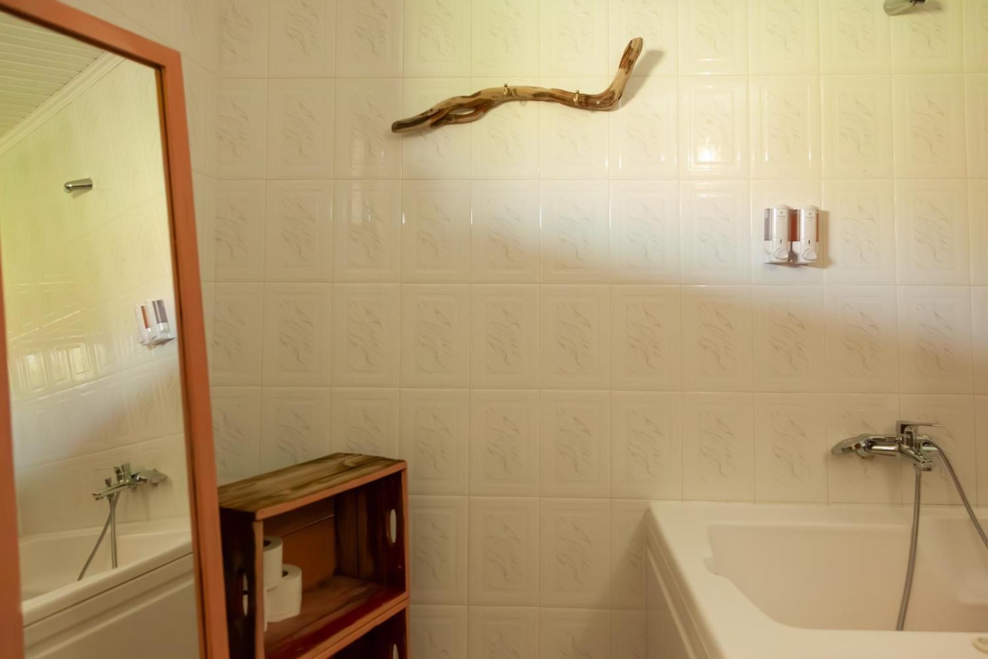 Amnisiades Apartments Karteros Ngoại thất bức ảnh